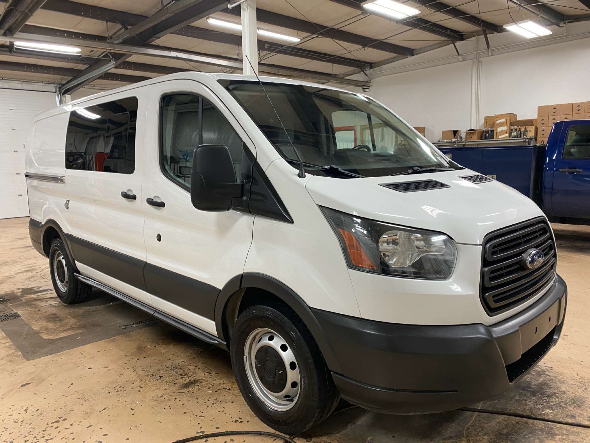 Used 2015 Ford Transit Cargo Van T150 LOW ROOF 130''WH. BASE for Sale in Swartz Creek MI 48473