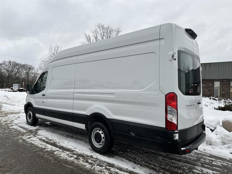 Ford Transit Cargo Van  2021