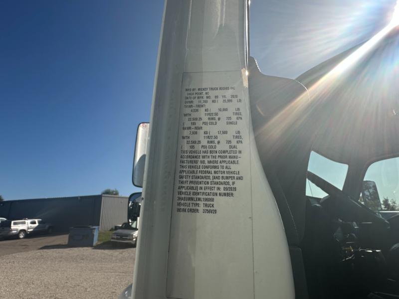 International MV607  2021 International MV607  2021