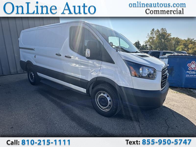 2018 Ford Transit Base's photo