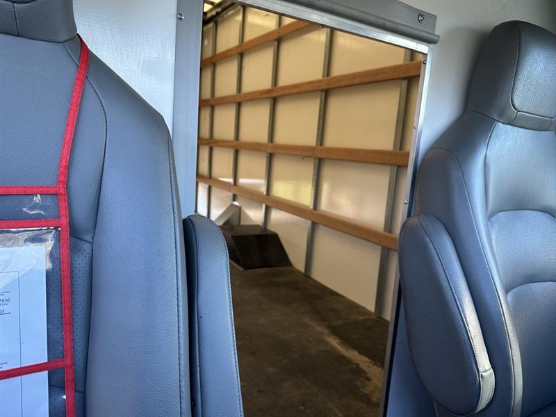 Ford E-Series Cutaway  2021