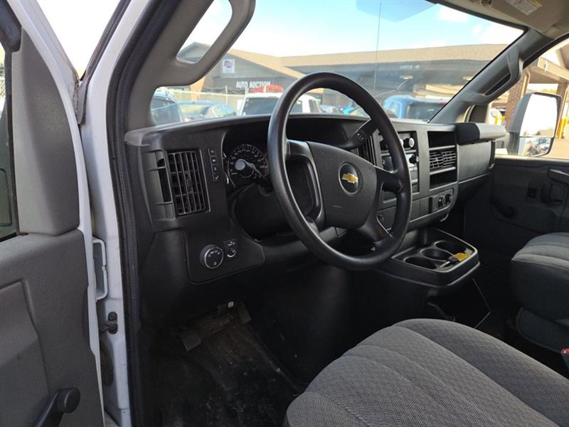 Chevrolet Express Commercial Cutaway  2016