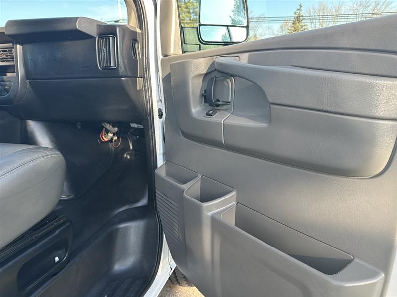 Chevrolet Express Cargo Van  2015