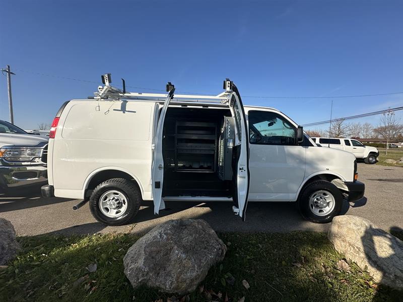 Chevrolet Express Cargo Van  2015