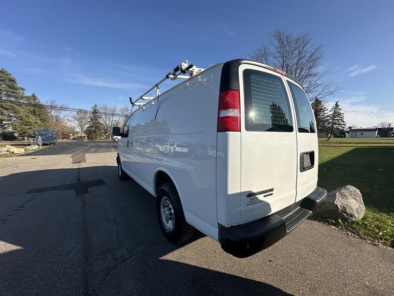 Chevrolet Express Cargo Van  2015