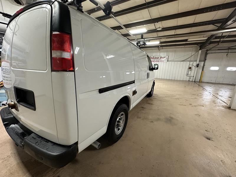 Chevrolet Express Cargo Van  2017