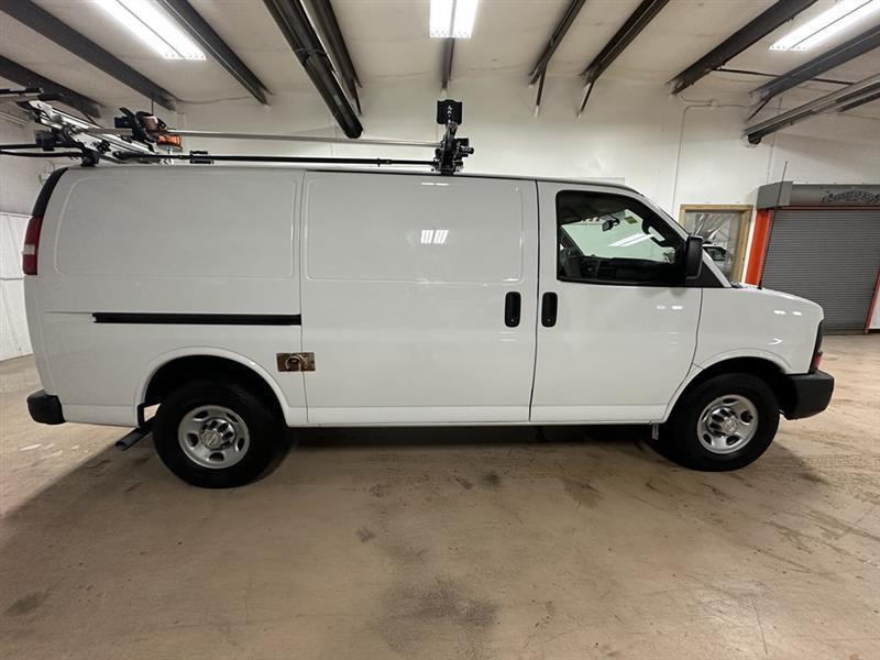 Chevrolet Express Cargo Van  2017