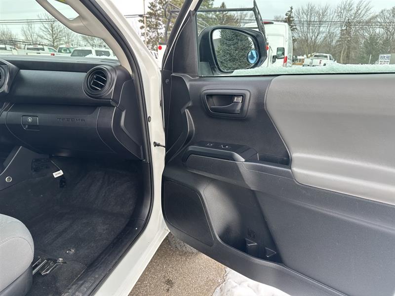 Toyota Tacoma 2WD  2022