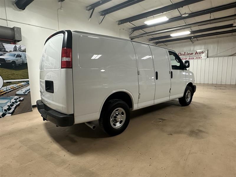 Chevrolet Express Cargo Van  2021