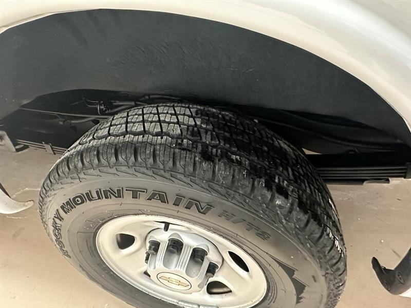 Chevrolet Express Cargo Van  2021