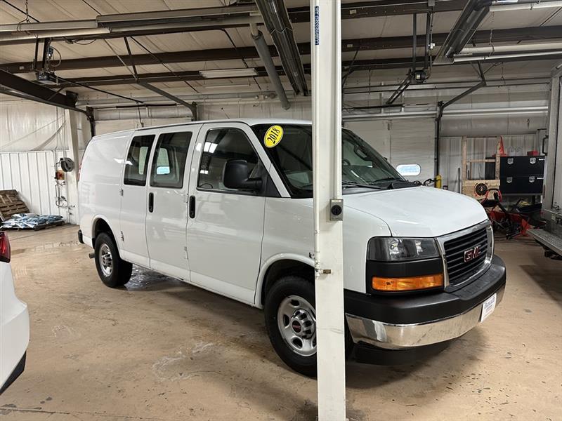 GMC Savana Cargo Van  2018