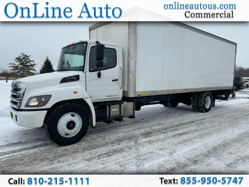 2020 Hino 258/268 26' BOX TRUCK