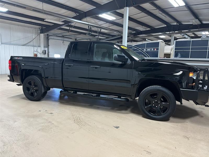 Chevrolet Silverado 1500  2018