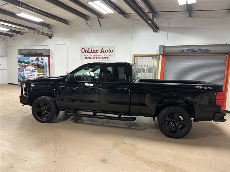 Chevrolet Silverado 1500  2018