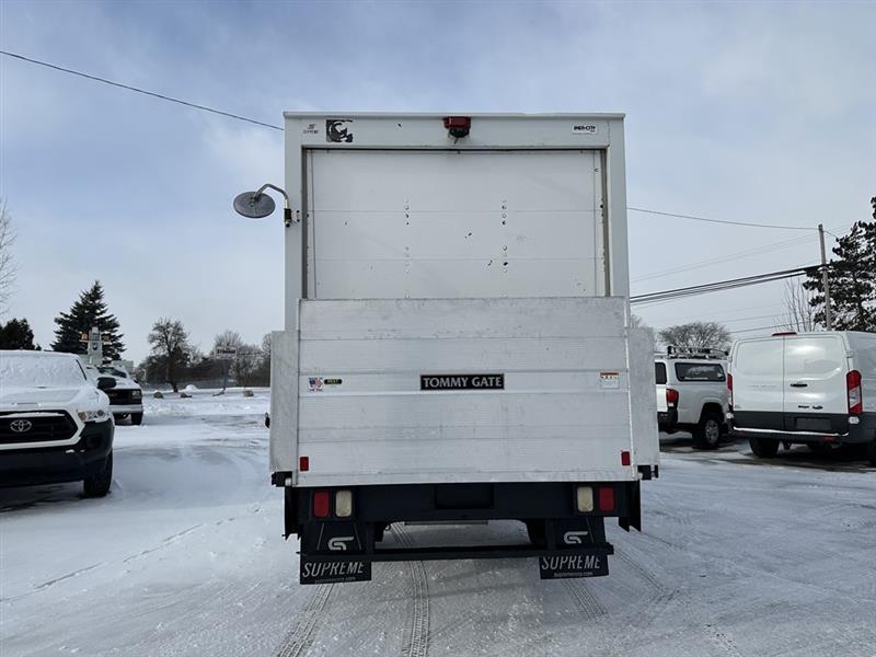 Chevrolet Express Commercial Cutaway  2019