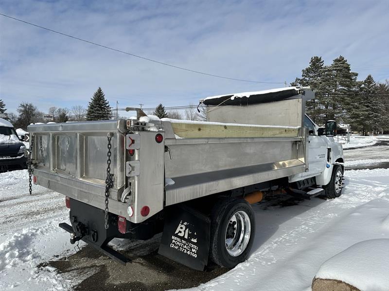 Chevrolet Silverado MD  2021