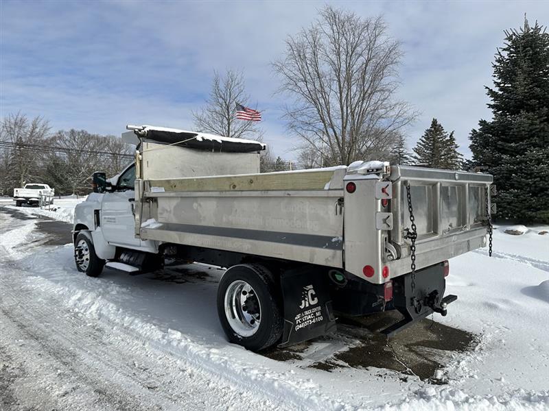 Chevrolet Silverado MD  2021