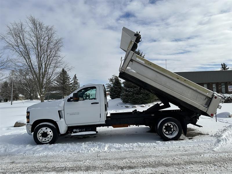Chevrolet Silverado MD  2021