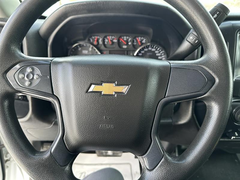 Chevrolet Silverado MD  2021