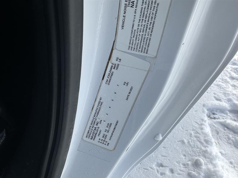 Chevrolet Silverado MD  2021