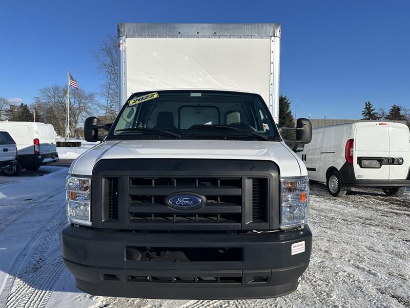 Ford E-Series Cutaway  2022