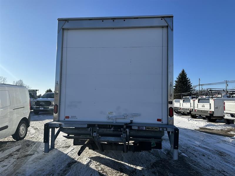 Ford E-Series Cutaway  2022