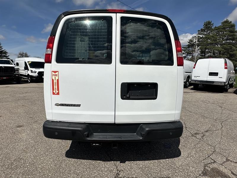 Chevrolet Express Cargo Van  2017