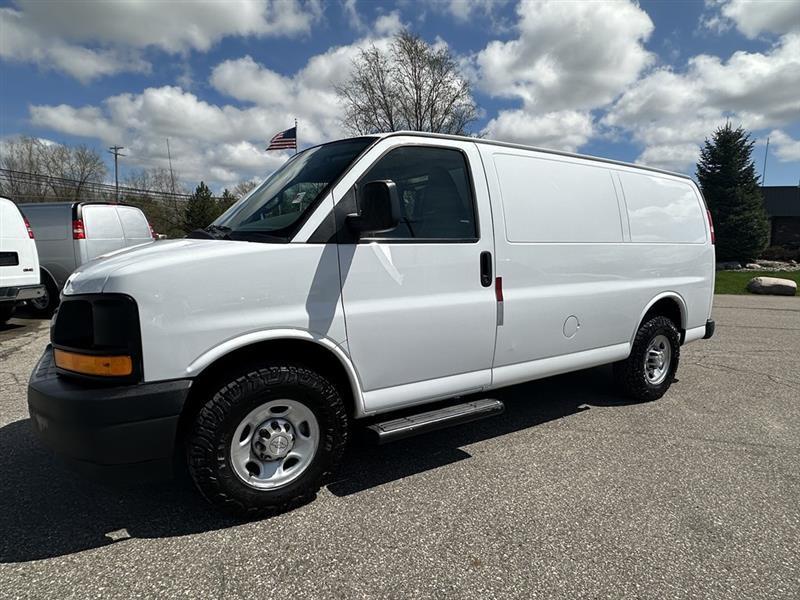 Chevrolet Express Cargo Van  2017