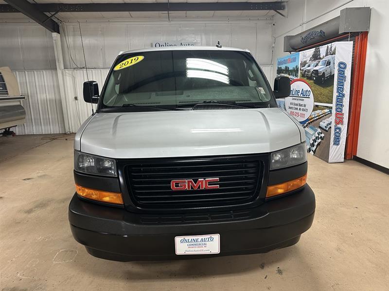 GMC Savana  2019