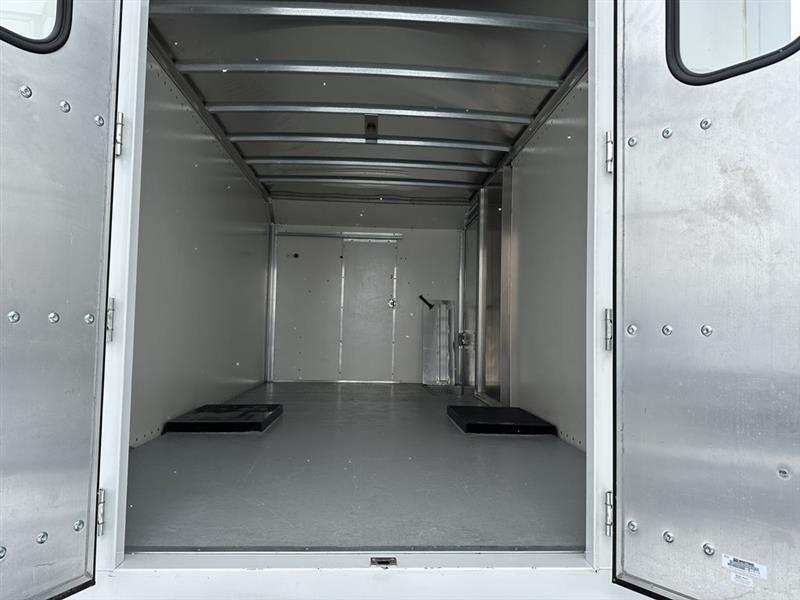 Chevrolet Express  2024