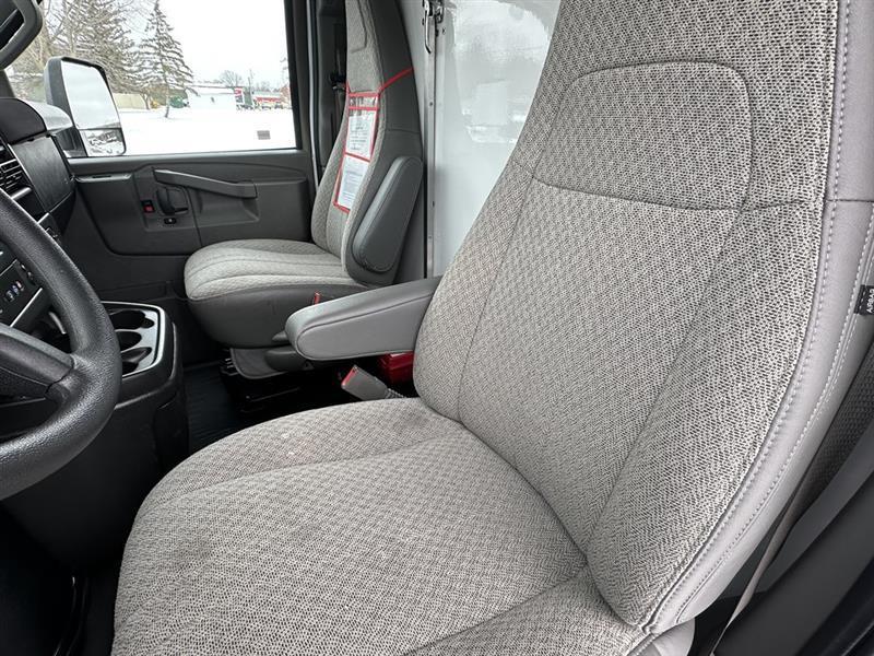 Chevrolet Express  2024