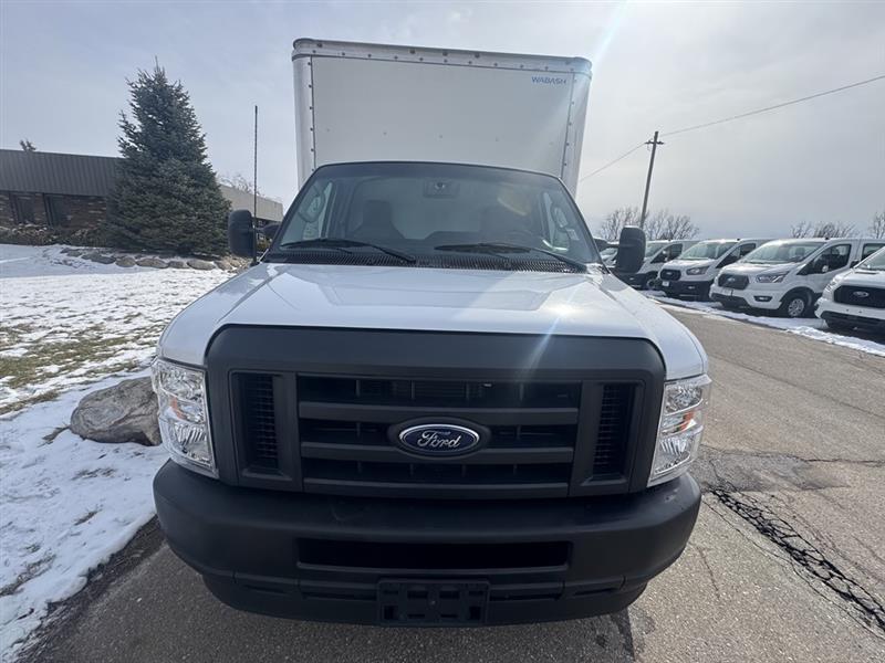 Ford Econoline  2024