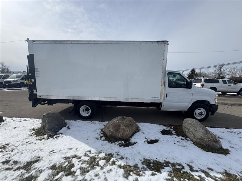 Ford Econoline  2024