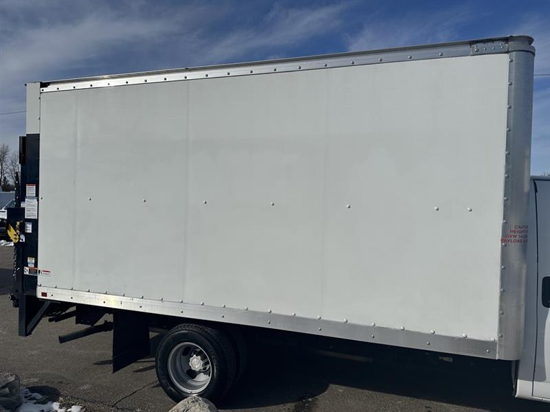 Chevrolet Express  2022