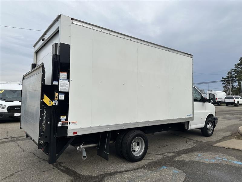 Chevrolet Express  2022