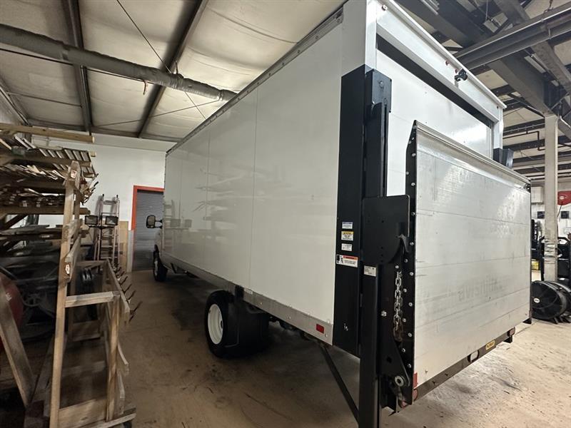 Chevrolet Express  2022