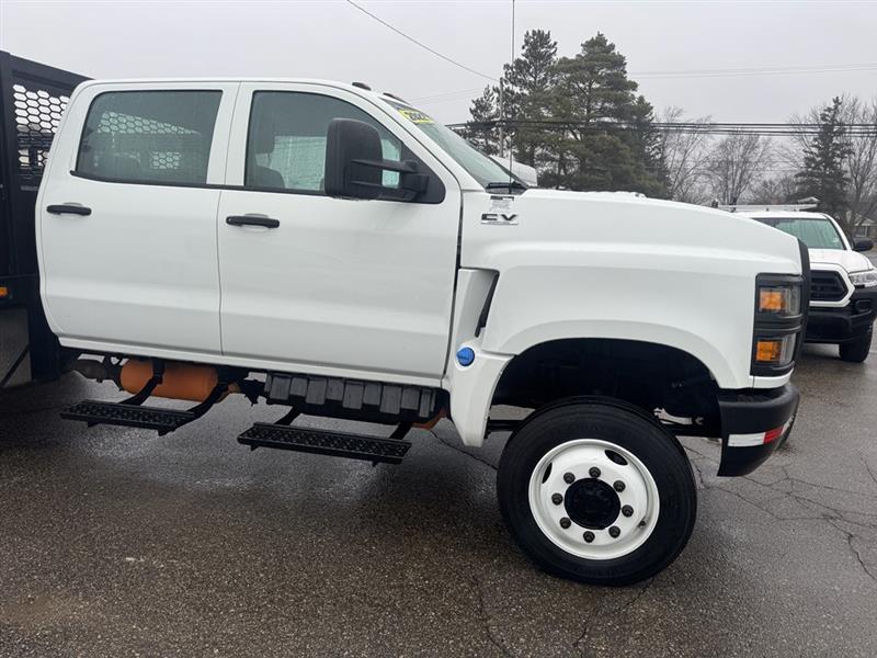 International CV 515  2022