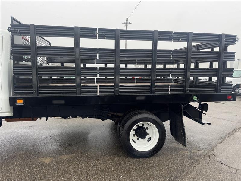 International CV 515  2022