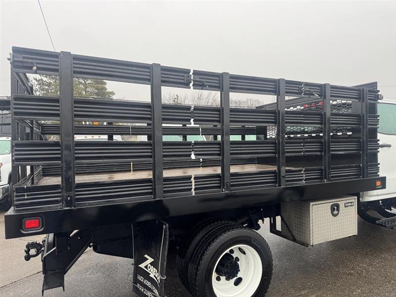 International CV 515  2022