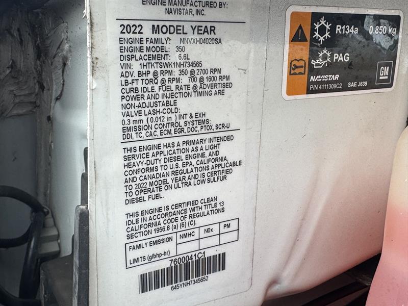 International CV 515  2022