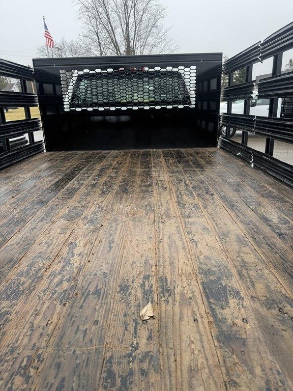 International CV 515  2022