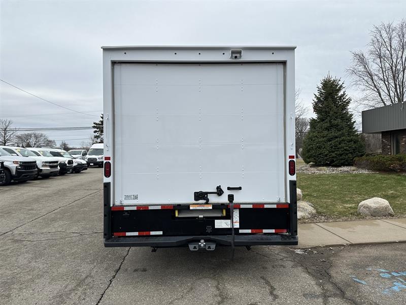 Ford Econoline  2023