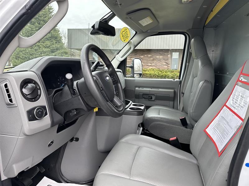 Ford Econoline  2023