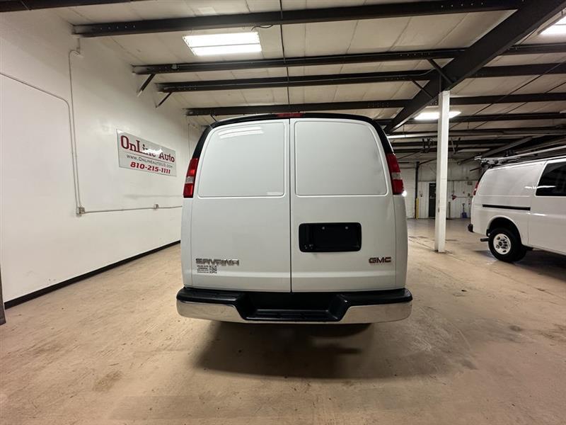 GMC Savana  2019