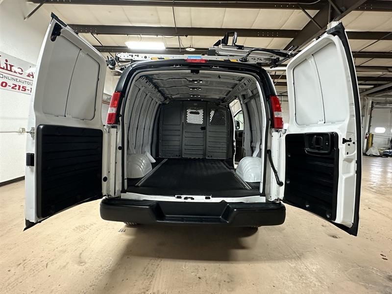 GMC Savana  2020