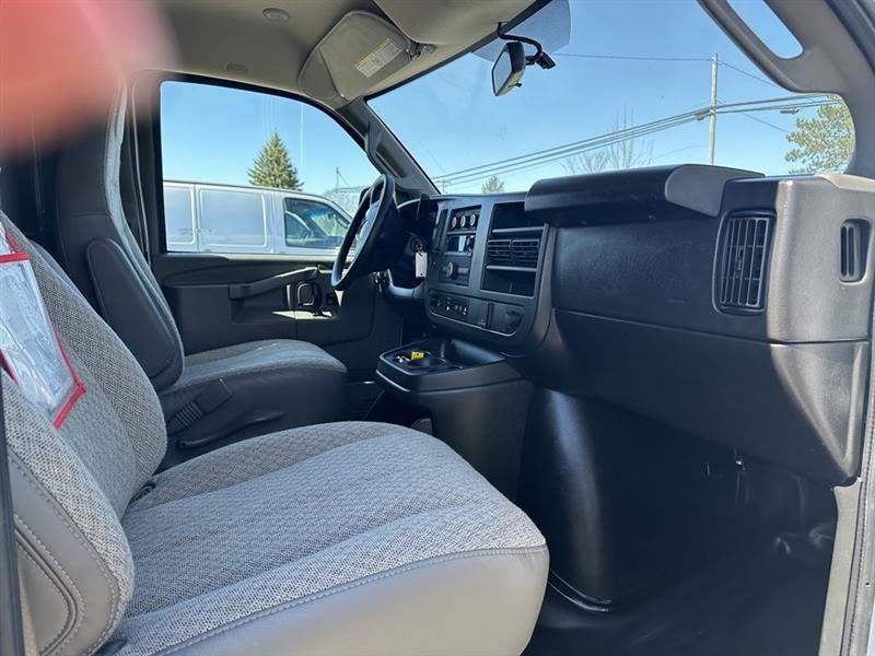 Chevrolet Express  2022