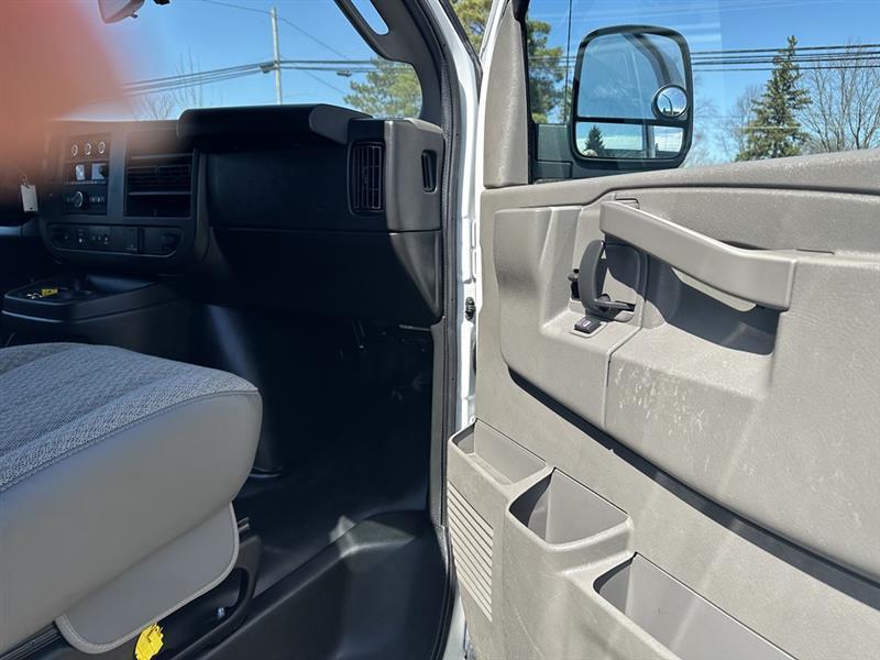 Chevrolet Express  2022