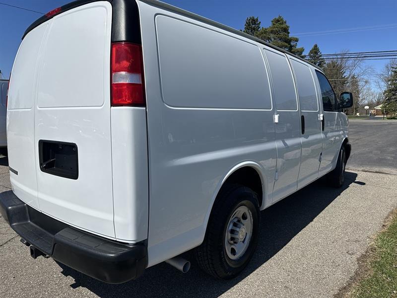 Chevrolet Express  2022