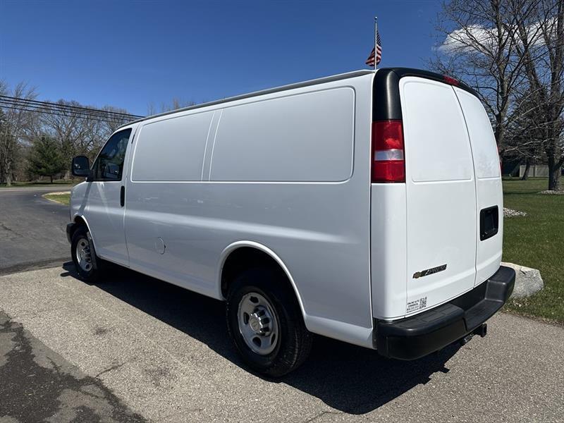 Chevrolet Express  2022