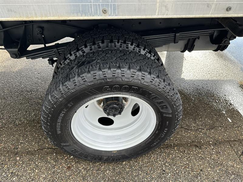 Ford Econoline  2023